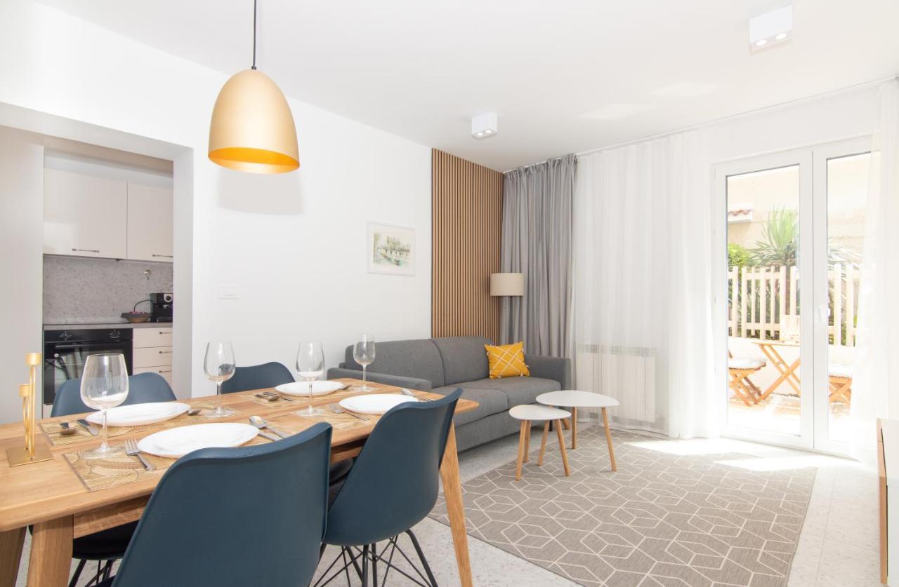 The Rose Garden Apartments Portoroz Bagian luar foto