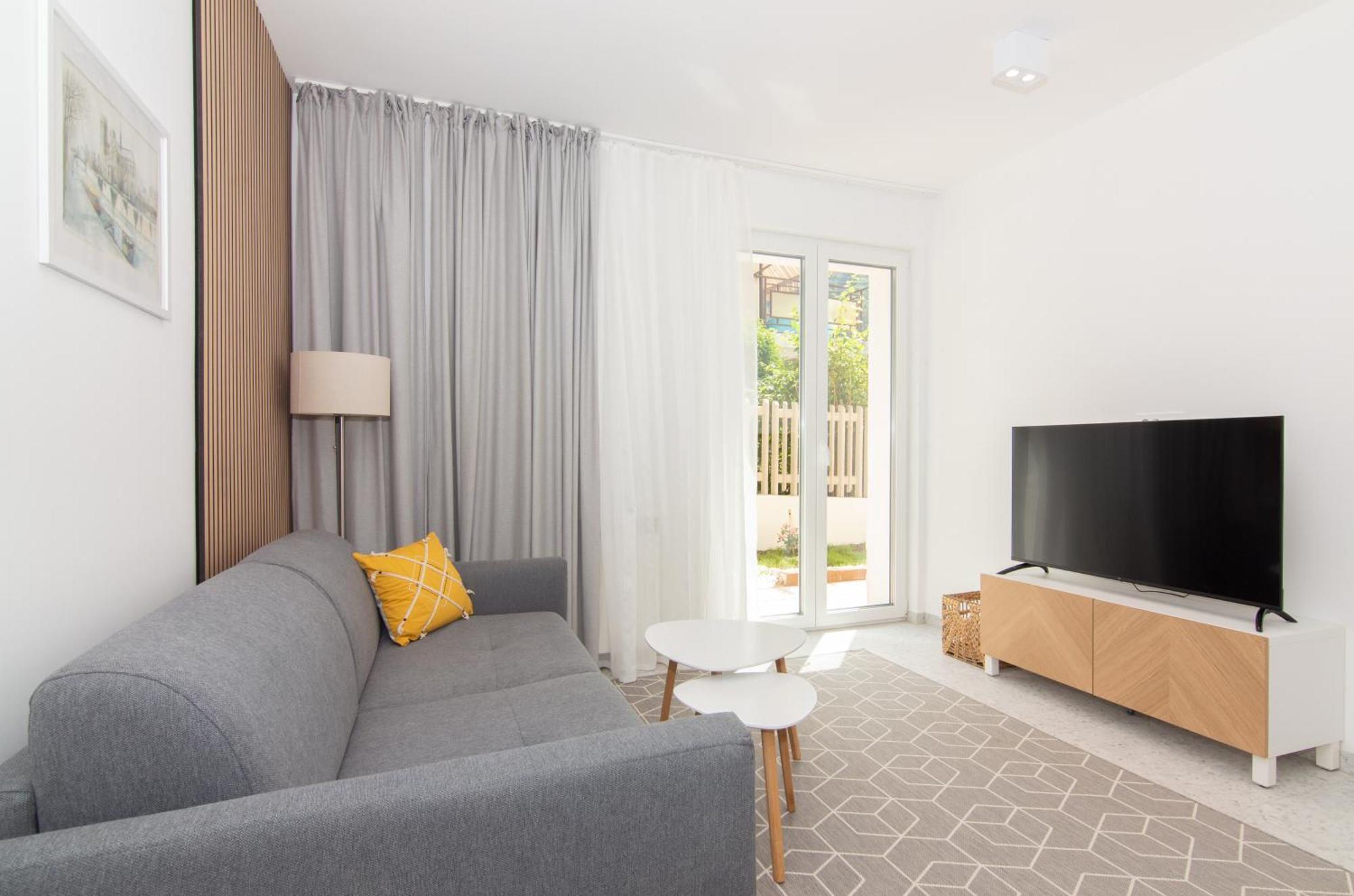 The Rose Garden Apartments Portoroz Bagian luar foto
