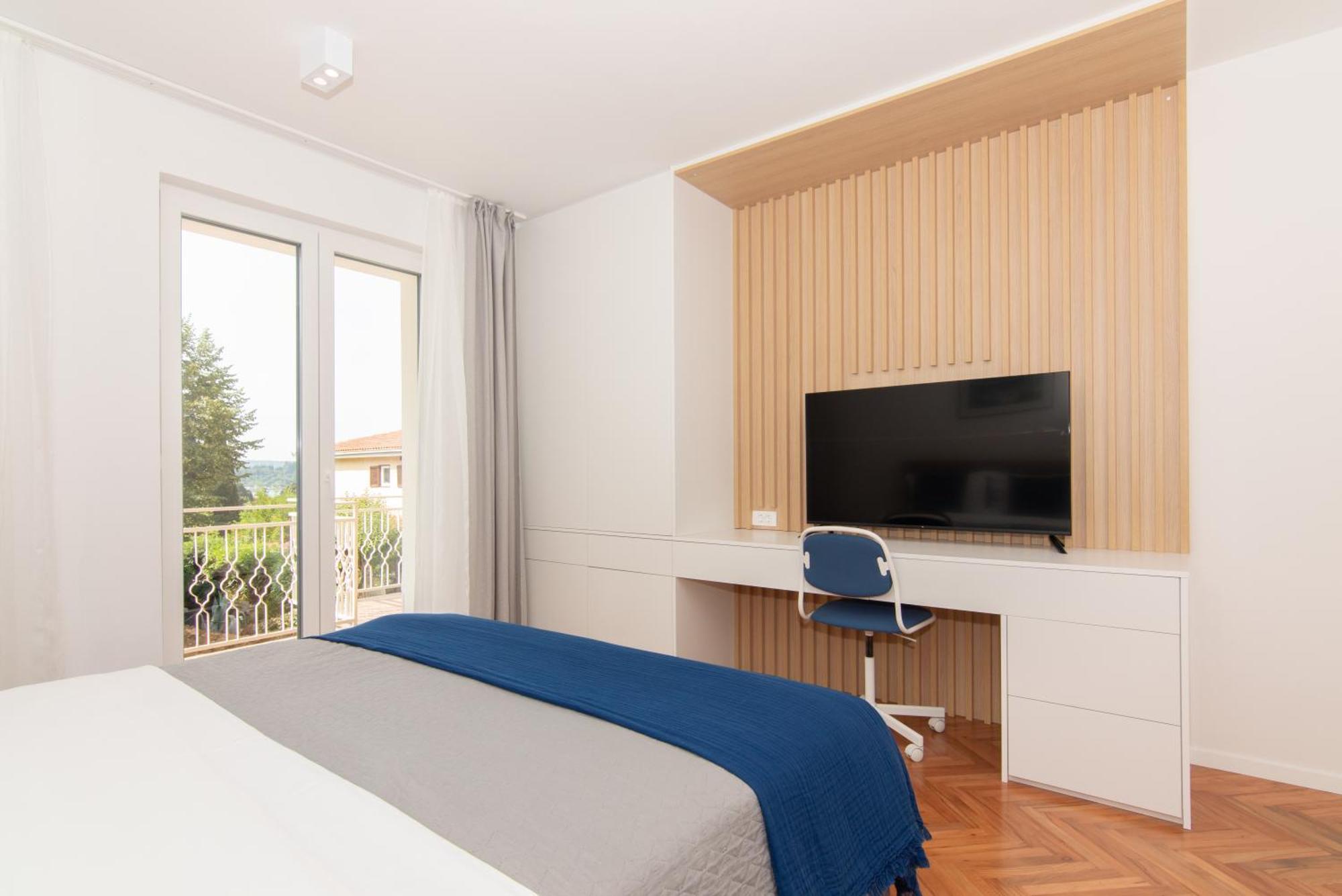 The Rose Garden Apartments Portoroz Bagian luar foto